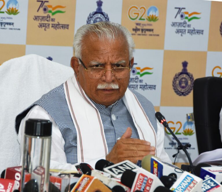 Manohar Lal Khattar, Nitin Gadkari