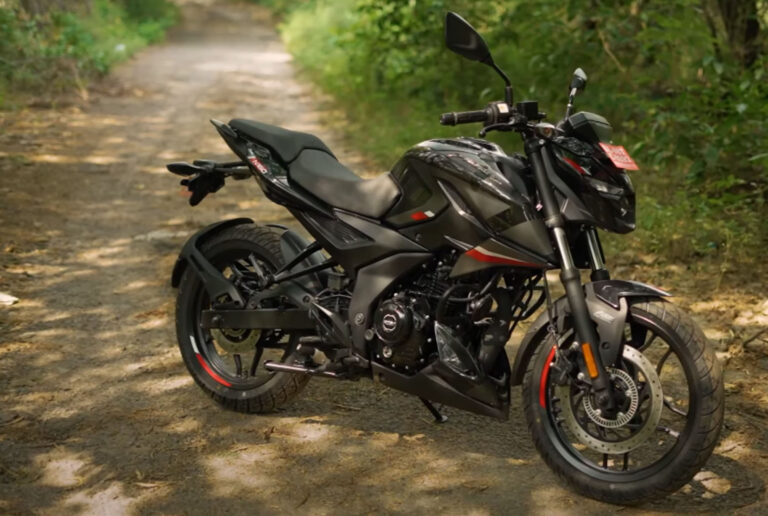 Bajaj Pulsar N150