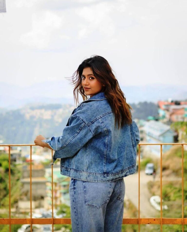 Anjali arora viral video