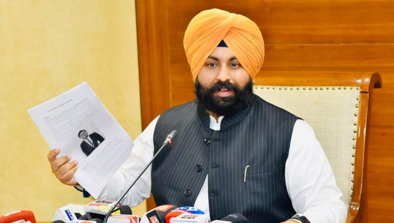 Education Revolution - 305 students passed JEE Mains