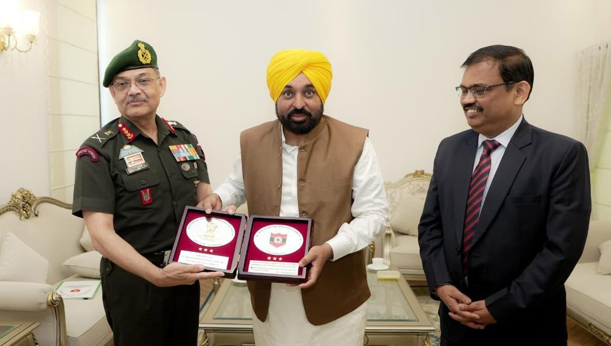 Bhagwant Mann Holds Important Meeting with Western Command Army Commander
