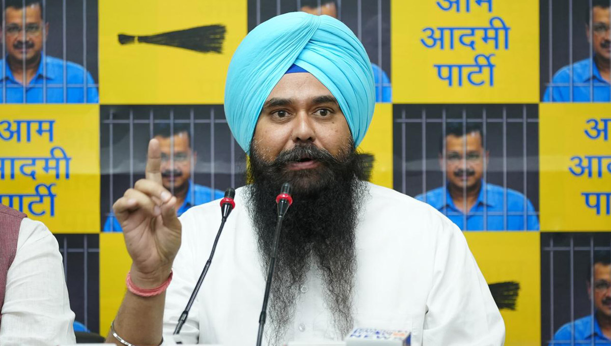 Not a single genuine Punjabi voter name should be deleted, says Malwinder Kang