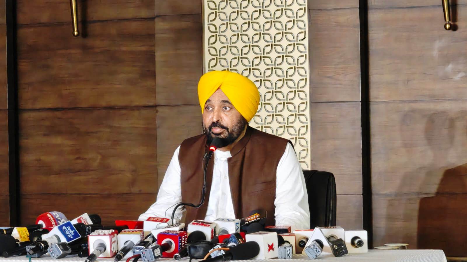 Bhagwant Mann Press conf Photo