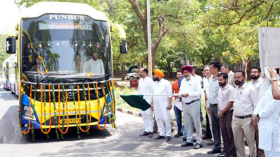 Punjab Transport News : दिल्ली एयरपोर्ट के लिए 5 नई लग्जरी बसें शुरू