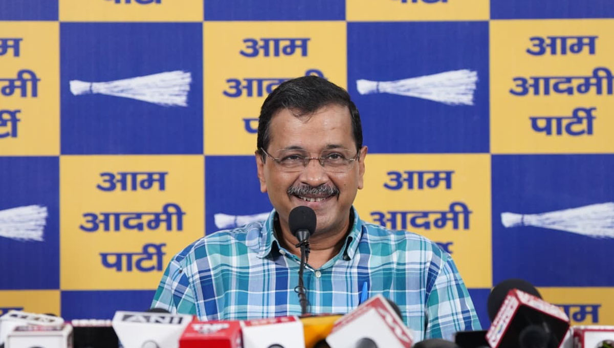 Common people should get pure petrol at 82 and E-20 petrol at 70 per litre says Kejriwal