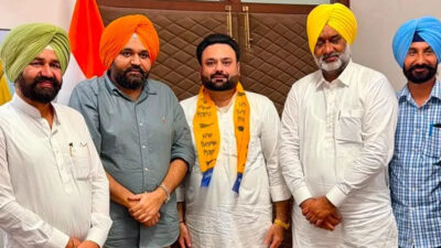 Hanish Bansal समर्थकों समेत आम आदमी पार्टी में शामिल