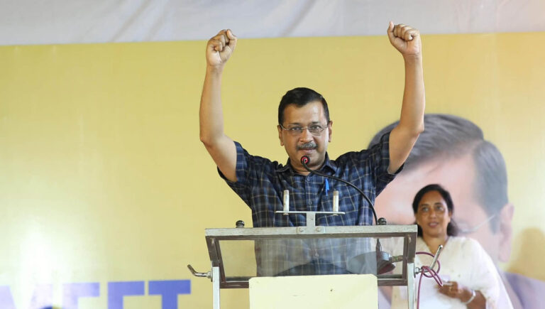 Kejriwal attack - Says only AAP is fighting for rights