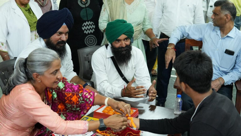 Raksha Bandhan reunites families at Punjab de-addiction centers