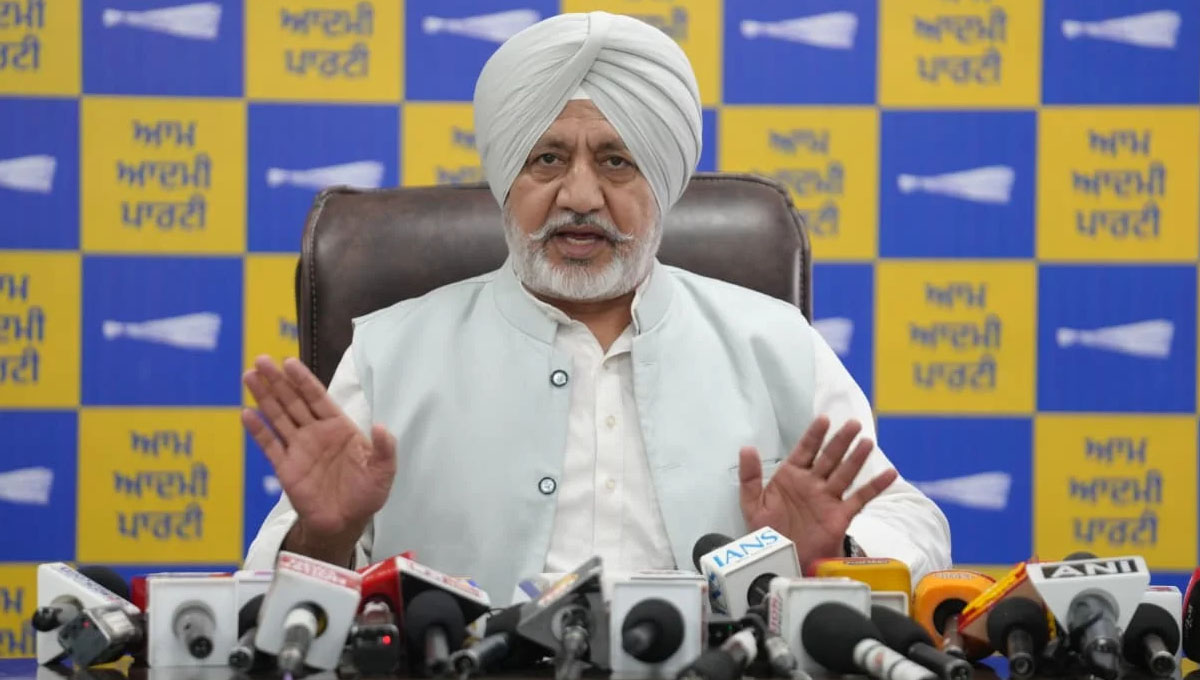 Baltej Pannu questions the opposition silence on Amarjit Singh Chawla