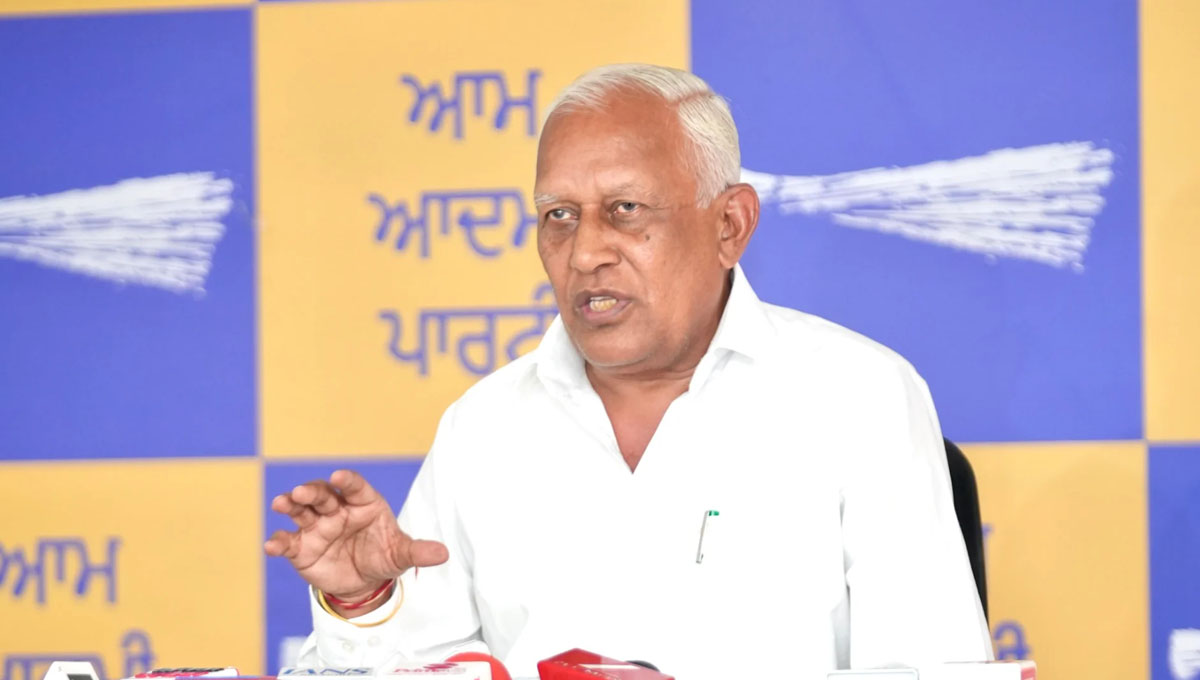 Punjab culture does not permit politics over dead bodies Says Barinder Goyal