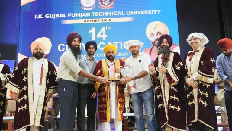 Claim of providing 70685 government jobs in Punjab